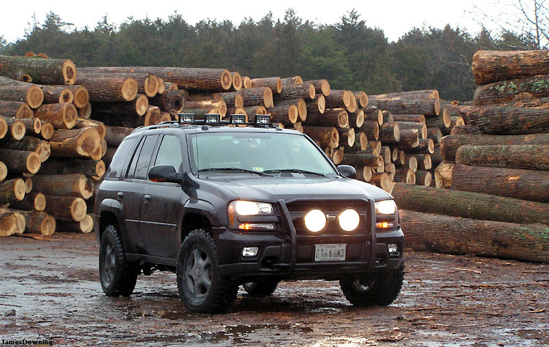 2002 chevy trailblazer off road